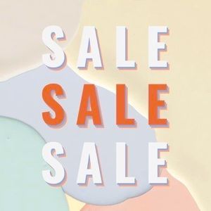 10% off clothing sale! Take an extra 10% off when you create a bundle 💗